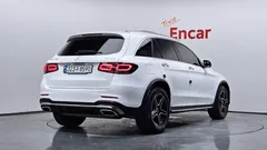 2022 Mercedes-Benz GLC-Class GLC300 4MATIC — фото 2