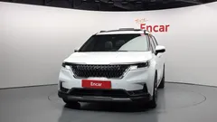 2023 Kia Carnival Diesel 7-Seater Signature — фото 3