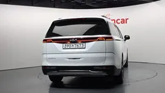 2023 Kia Carnival Diesel 7-Seater Signature — фото 4