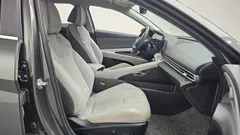 2023 Hyundai AVANTE Inspiration, 담녹색 — фото 11
