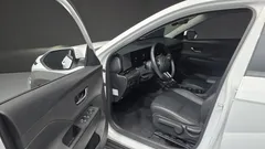 2023 Hyundai Kona Modern, белый — фото 10