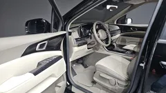 2023 Kia Carnival Diesel 9-Seater Prestige — фото 10
