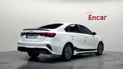 2023 Kia K3 1.6, белый — фото 2