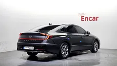 2022 Hyundai Sonata 2.0 — фото 2