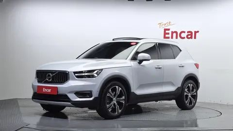 2021 Volvo XC40 B4 Inscription