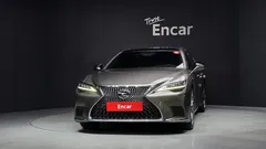 2021 Lexus LS 3.5 Luxury AWD, 연금색 — фото 3