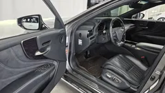2021 Lexus LS 3.5 Luxury AWD, 연금색 — фото 10