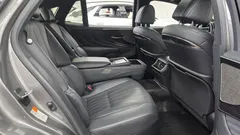 2021 Lexus LS 3.5 Luxury AWD, 연금색 — фото 15