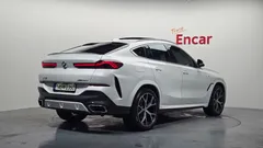 2022 BMW X6 xDrive30d M Sport — фото 2