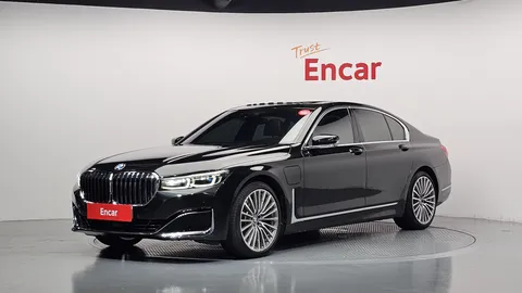 2021 BMW 7-Series 745e iPerformance Design Pure Excellence