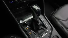 2021 Volkswagen Tiguan 2.0 TDI 4Motion Prestige, белый — фото 9