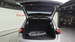 2021 Volkswagen Tiguan 2.0 TDI 4Motion Prestige, белый — фото 20