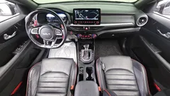 2023 Kia K3 1.6 Turbo GT 5Door — фото 7