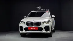 2022 BMW X5 xDrive 45e M Sport, белый — фото 3