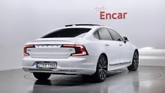 2023 Volvo S90 B5 Ultimate Bright — фото 2