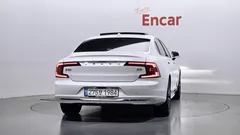 2023 Volvo S90 B5 Ultimate Bright — фото 4