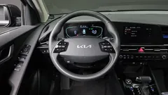 2022 Kia Niro Prestige, серый — фото 13