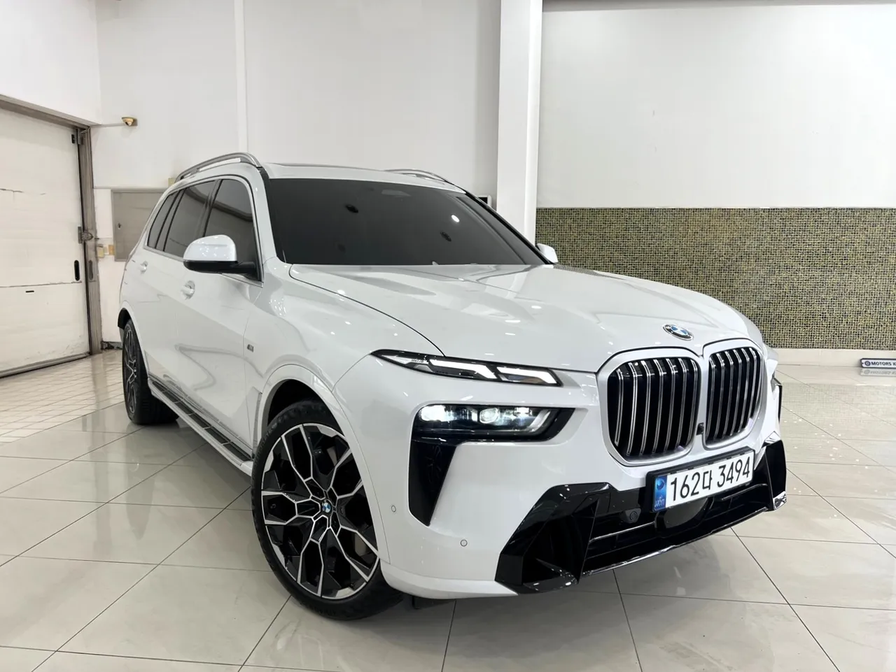 2023 BMW X7 xDrive 40i M Sport 6STR
