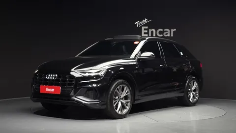 2022 Audi Q8 55 TFSI Quattro Premium