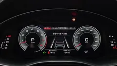 2022 Audi Q8 55 TFSI Quattro Premium — фото 8