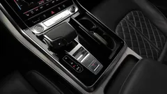2022 Audi Q8 55 TFSI Quattro Premium — фото 9