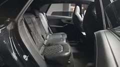 2022 Audi Q8 55 TFSI Quattro Premium — фото 16