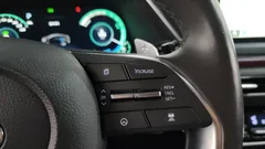 2022 Hyundai Sonata Premium Plus, серый — фото 16