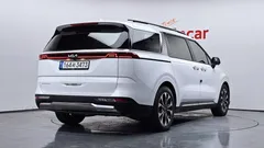 2023 Kia Carnival Diesel 9-Seater Noblesse — фото 2