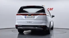 2023 Kia Carnival Diesel 9-Seater Noblesse — фото 4