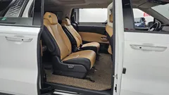 2023 Kia Carnival Diesel 9-Seater Noblesse — фото 11