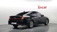 2022 Hyundai Sonata 2.0 — фото 2