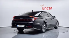 2022 Hyundai Sonata 2.0, чёрный — фото 2