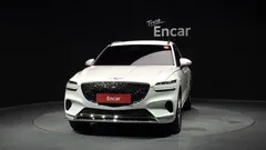2024 Genesis GV70 2.5T Gasoline 2WD, белый — фото 3
