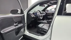 2022 Mercedes-Benz GLB-Class GLB200 d — фото 10