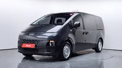 2022 Hyundai Staria Tourer 11-Seater, чёрный — фото 1