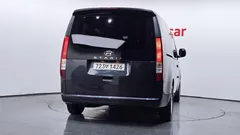 2022 Hyundai Staria Tourer 11-Seater, чёрный — фото 4