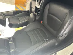 2022 Toyota RAV4 2.5 2WD Hybrid, белый — фото 4