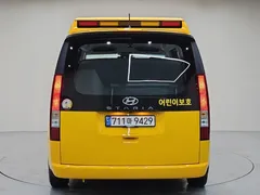 2022 Hyundai Staria L3.5 Kinder Safety Car — фото 4