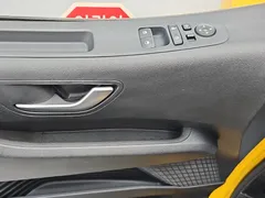 2022 Hyundai Staria L3.5 Kinder Safety Car — фото 17
