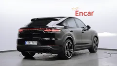 2023 Porsche Cayenne 3.0 COUPE PLATINUM EDITION — фото 2