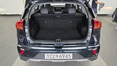 2021 Kia Niro 1.6 HEV, синий — фото 20