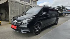 2023 Mercedes-Benz V-Class V300 CDI, чёрный — фото 1