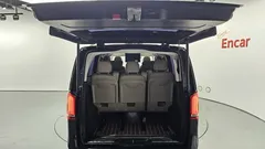 2023 Mercedes-Benz V-Class V300 CDI, чёрный — фото 20