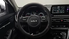 2023 Kia Seltos Gasoline 1.6 Turbo 2WD — фото 13