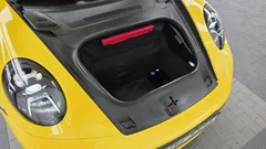 2021 Porsche 911 Carrera Cabriolet, жёлтый — фото 6