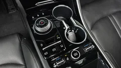 2023 Kia K5 2.0, белый — фото 9