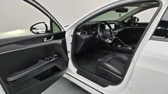2023 Kia K5 2.0, белый — фото 10