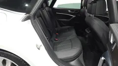 2022 Audi A7 45 TDI Quattro Premium, белый — фото 11