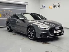 2022 Audi A7 45 TDI Quattro Premium, серый — фото 5