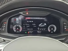 2022 Audi A7 45 TDI Quattro Premium, серый — фото 14